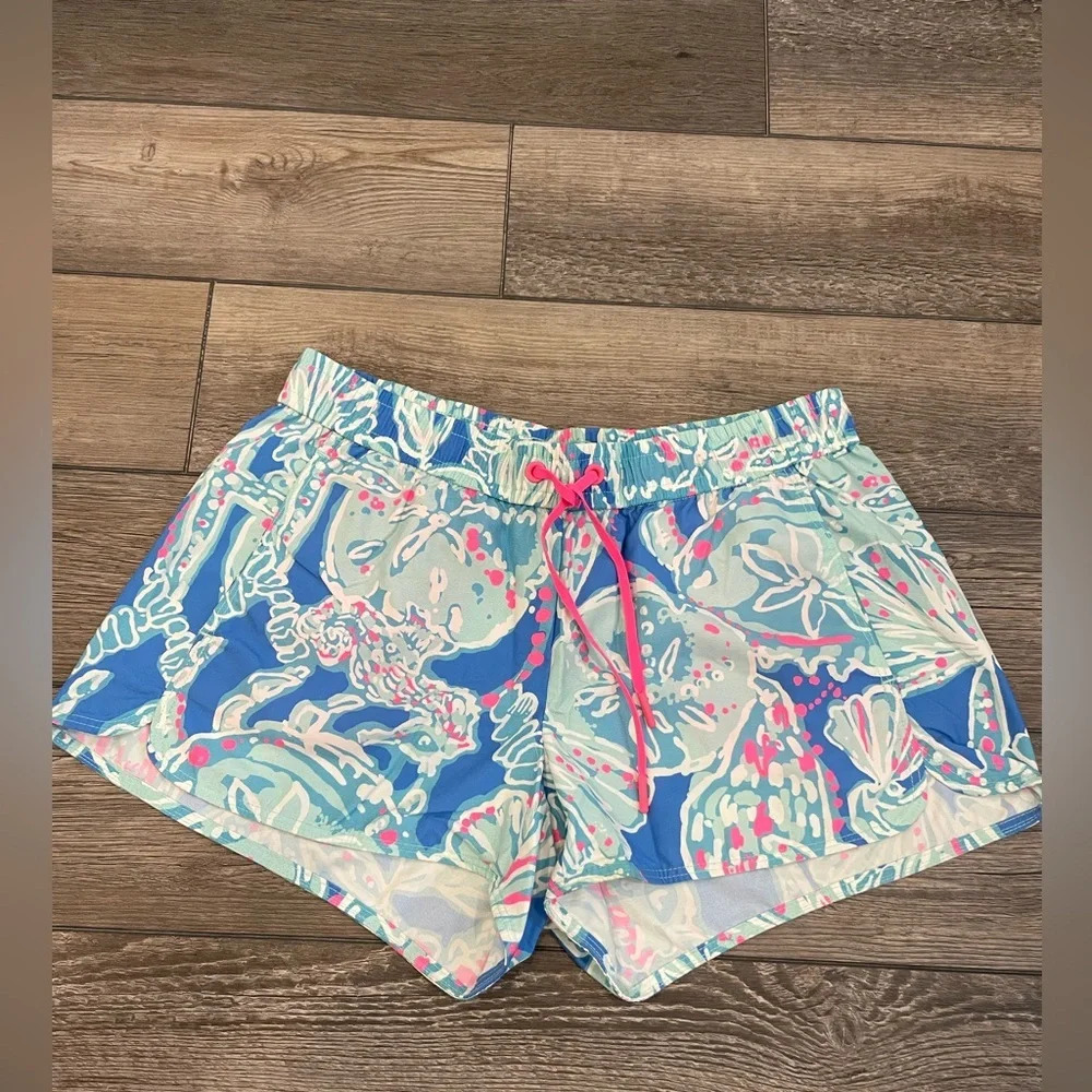 Lilly Pulitzer Bay Blue Into The Deep Luxletic Athletic Shorts XS